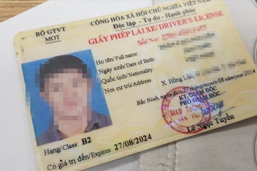 Phân hạng giấy phép lái xe 2025