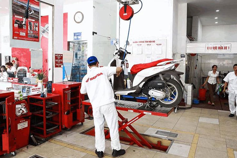 Kiểm tra tổng thể xe máy để đảm an toàn