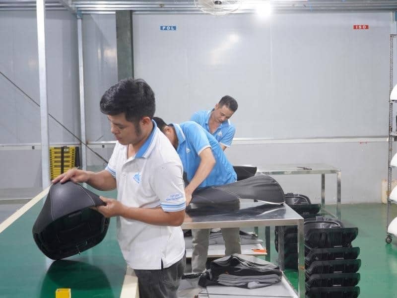 Công ty Phụ Tùng Xe Máy Phú Quang cung cấp sỉ lẻ yên xe máy điện các loại
