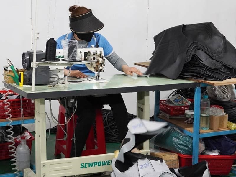 Quy trình đặt may yên xe máy tại công ty Phú Quang 
